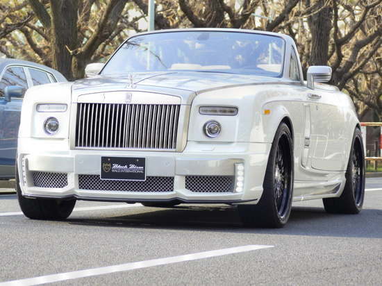 Chủ xe Rolls-Royce ở Nhật khoái độ phong cách WALD