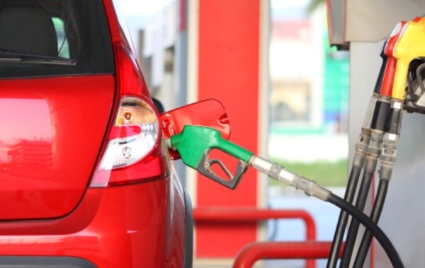 Tiết kiệm nhiên liệu cải thiện gần 3 mpg từ 2008 đến 2012