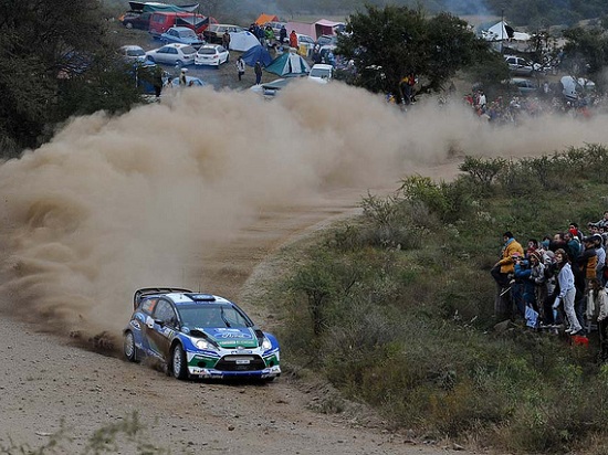 Clip giải đua xe WRC: Điên cuồng hơn cả phim hành động