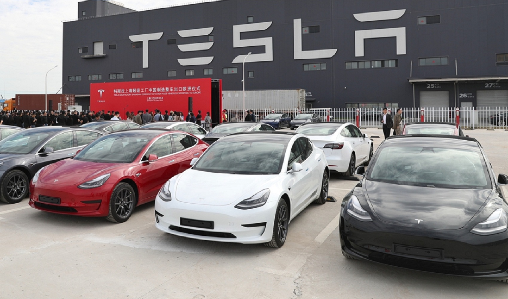 Tesla giảm sản xuất xe điện ở Trung Quốc do bán chậm