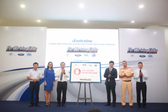 Ford khởi động chương trình lái xe an toàn năm thứ 10 tại Đà Nẵng 