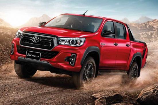 Xe Toyota Hilux 2018 2