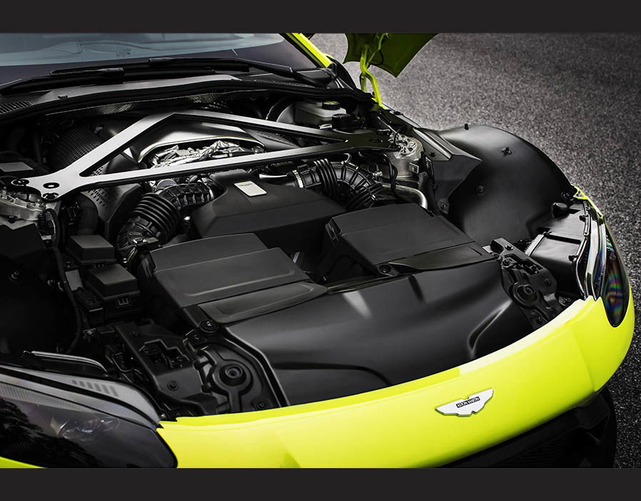 Xe Aston Martin V8 Vantage 2018 8