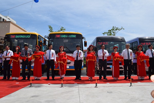 Toyota tặng dân Đà Nẵng hệ thống xe bus miễn phí