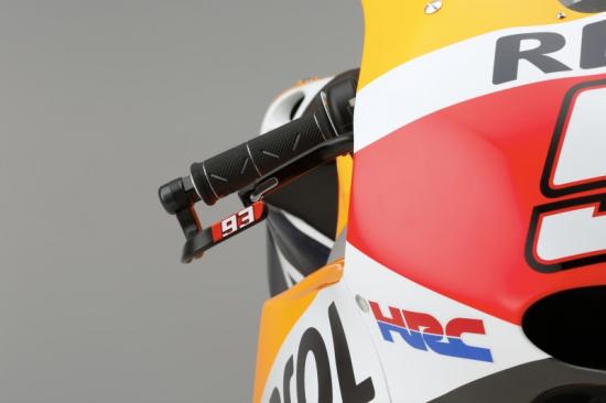 Repsol Honda Team ra mắt mẫu xe đua mới 16