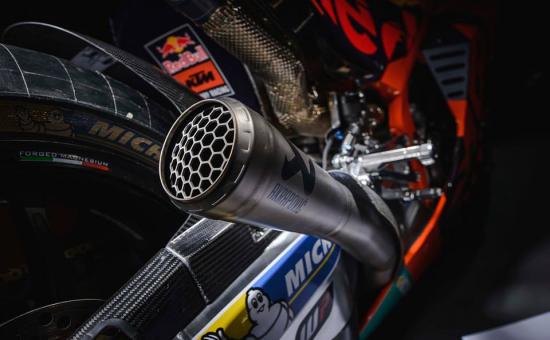 Đội đua MotoGP Red Bull KTM Factory chính thức trình làng
