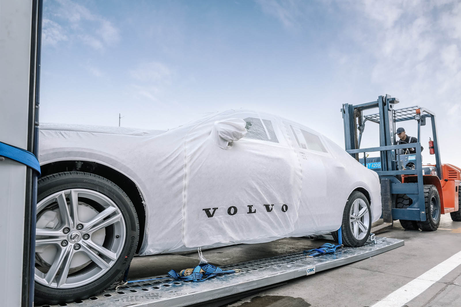 Volvo S90 lắp ráp tại Trung Quốc xuất đi toàn thế giới