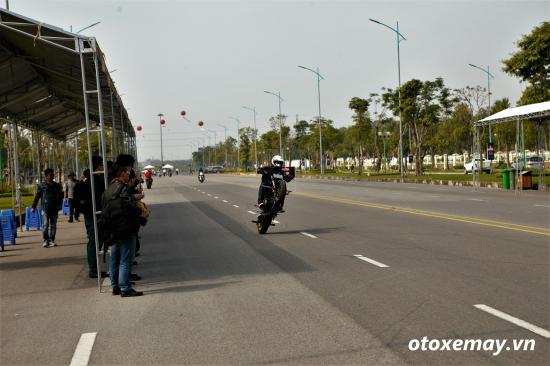 day-of-hog-hanoi-stunt-riders-anh2