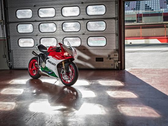 ducati-1299-panigale-r-final-edition-anh7