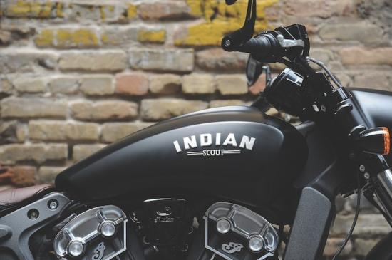 indian-scout-bobber-anh4