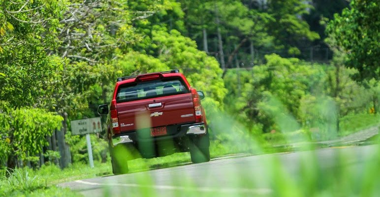 hpCVoptNhs9QqXbI1CJm-U212Nk2yycf6d6HPdDB-pojg8DFu_GG3UIn4cBGcZKBArRkPw=w1315-h515.jpg Chevrolet Colorado High Country