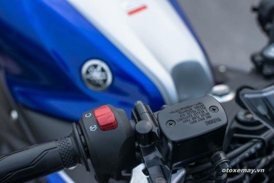 yamaha-r3-anh5.jpg Yamaha YZF-R3 2015 – sportbike sử dụng hàng ngày