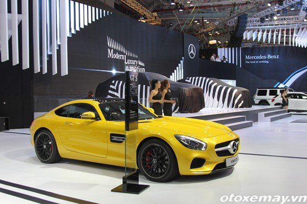 OTXM-Trien-lam-o-t0-2016-Mercedes20.jpg Màn trình diễn của Mercedes-Benz tại VMS 2015