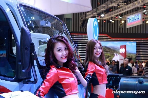 PG- vamashow-anh26.jpg Những thân hình sexy nhất triển lãm Ô tô Việt Nam 2015