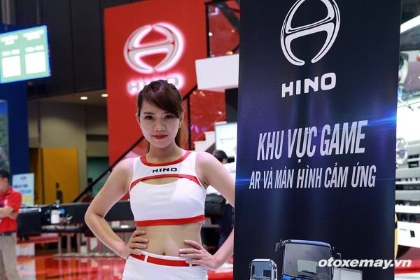 PG- vamashow-anh27.jpg Những thân hình sexy nhất triển lãm Ô tô Việt Nam 2015