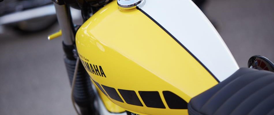 2015_YAM_MOTOR7_PORT_CUSTOM_ACT__009_gal_worlds_full_tcm114-626477.jpg Dân buôn Yamaha bỏ bán hàng đi thi độ xe