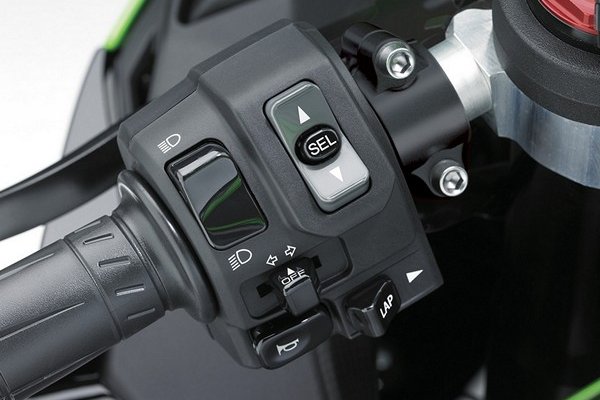 kawasaki-ninja-zx10r-2016-04.jpg Kawasaki Ninja ZX-10R 2016 sắp về Việt Nam