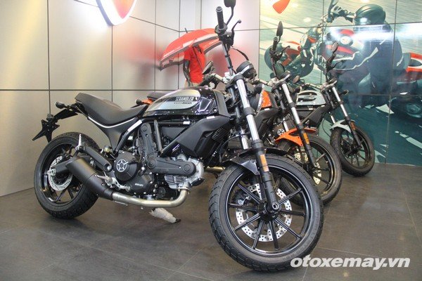 Ducati-Sixty2-tai-Ha-Noi-gia-285-trieu-18.jpg Ducati Scrambler Sixty2 xuất hiện tại Hà Nội, giá 285 triệu