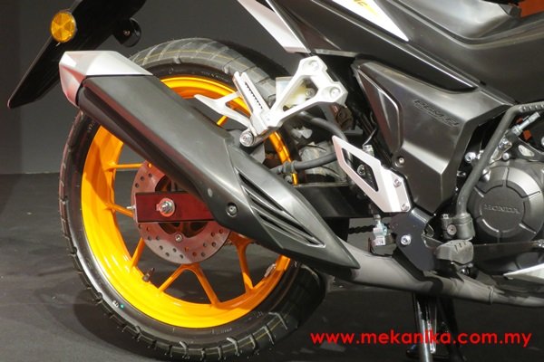 Honda-RS150R-launch-2016-mekanika-6.jpg Honda Winner 150 bổ sung thêm bản Repsol