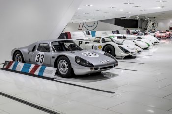Triển lãm đặc biệt “70 năm xe thể thao Porsche” chính thức khai mạc Triển lãm đặc biệt “70 năm xe thể thao Porsche” chính thức khai mạc