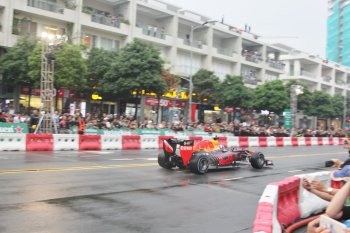 Giải đua xe Công thức Một - F1 đã ở rất gần với Việt Nam Giải đua xe Công thức Một - F1 đã ở rất gần với Việt Nam