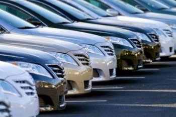 Xe nhập về Việt Nam tăng gần 60% Xe nhập về Việt Nam tăng gần 60%