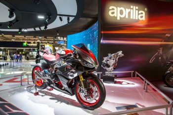 EICMA 2018: Sportbike đường phố Aprilia RS 660 ứng dụng thiết kế xe đua EICMA 2018: Sportbike đường phố Aprilia RS 660 ứng dụng thiết kế xe đua