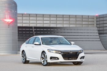 Honda Accord 2019 thế hệ 10 được nâng cấp toàn diện Honda Accord 2019 thế hệ 10 được nâng cấp toàn diện