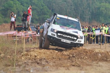 Hơn 50 đội tham gia tranh tài ở Giải đua ôtô địa hình KOP 2018 Hơn 50 đội tham gia tranh tài ở Giải đua ôtô địa hình KOP 2018