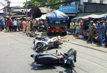 52 người thiệt mạng vì TNGT trong hai ngày đầu nghỉ Tết 52 người thiệt mạng vì TNGT trong hai ngày đầu nghỉ Tết