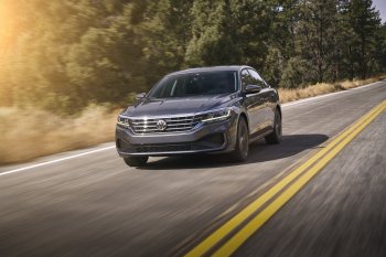 Volkswagen Passat 2020 động cơ 2.0, tăng mô-men xoắn lên 281Nm Volkswagen Passat 2020 động cơ 2.0, tăng mô-men xoắn lên 281Nm