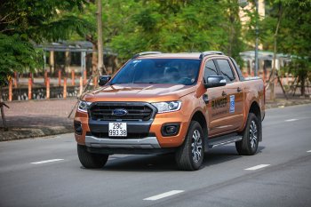 Ford Ranger Wiltrak Bi-Turbo 2018 thay đổi nội hàm Ford Ranger Wiltrak Bi-Turbo 2018 thay đổi nội hàm