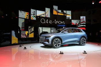 Xe điện Audi Q4 e-tron “chào sân” tại Triển lãm Ôtô Geneva 2019 Xe điện Audi Q4 e-tron “chào sân” tại Triển lãm Ôtô Geneva 2019