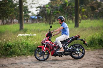 Lần đầu cầm lái Benelli RFS 150i hoàn toàn mới Lần đầu cầm lái Benelli RFS 150i hoàn toàn mới