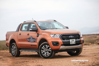 Ford Ranger Wiltrak Bi-Turbo 2018 thay đổi nội hàm Ford Ranger Wiltrak Bi-Turbo 2018 thay đổi nội hàm