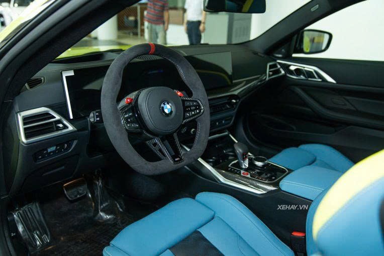 BMW M4 Competition màu vàng Sao Paulo xuất hiện tại Hà Nội: Giá khoảng 5,6 tỷ đồng BMW%20M4%20Competition%20m%C3%A0u%20v%C3%A0ng%20Sao%20Paulo Anh5