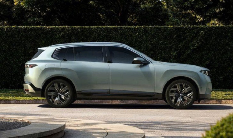 BMW%20X5%20L%20ra%20m%E1%BA%AFt Anh2