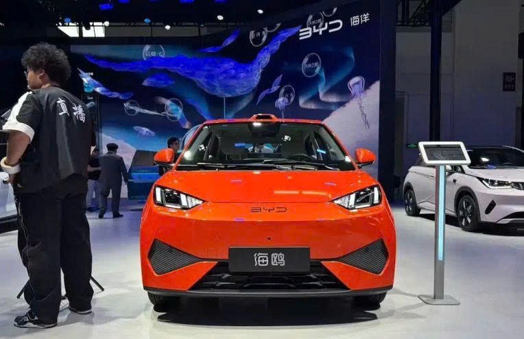 BYD Seagull 2026 trình làng: Xe điện giá rẻ lần đầu sở hữu công nghệ LiDAR hiện đại, giá từ 270 triệu đồng BYD%20Seagull%202026%20tr%C3%ACnh%20l%C3%A0ng Anh2