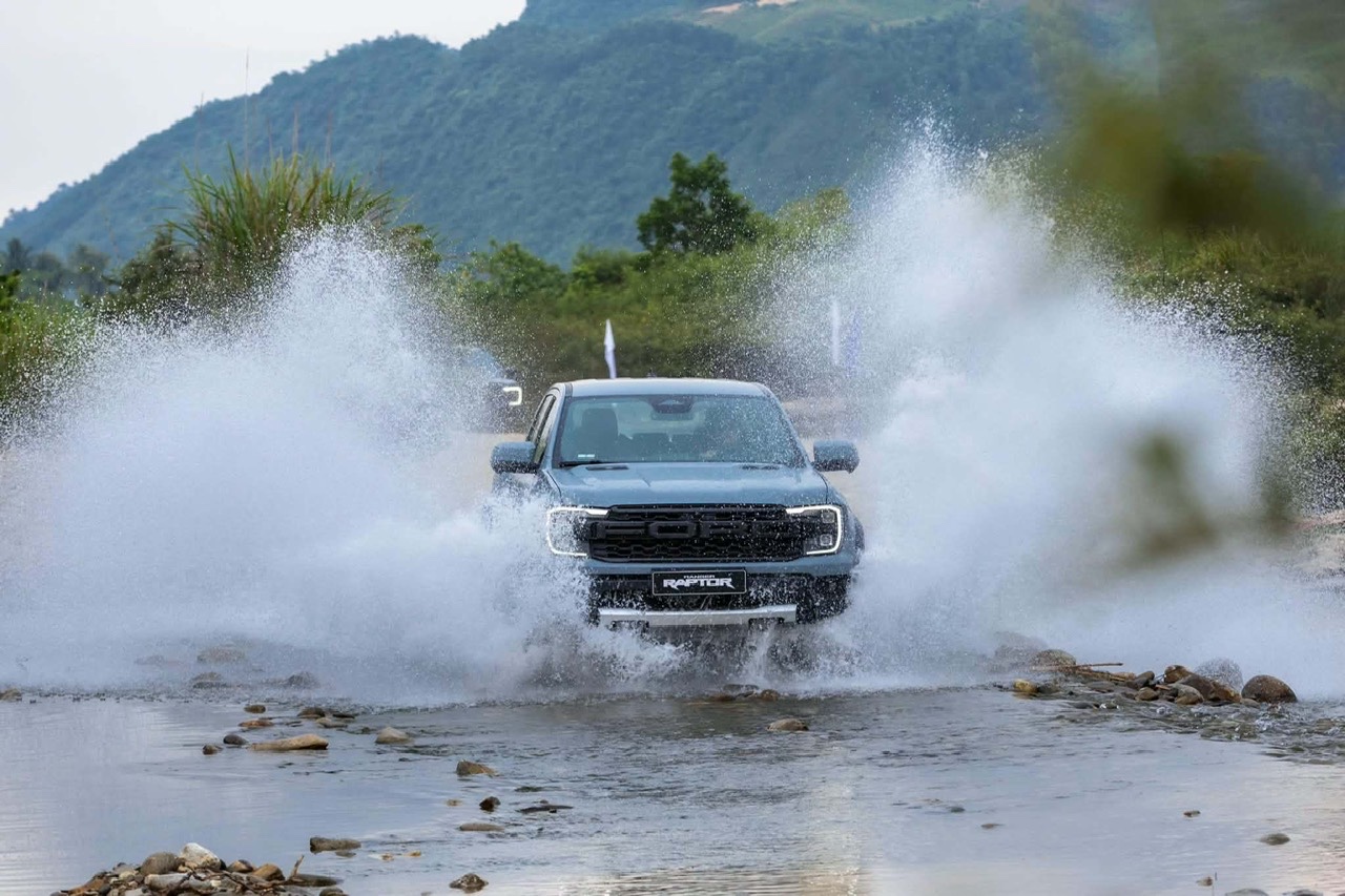 Ford Ra Mat Raptor Range Everest Anh1