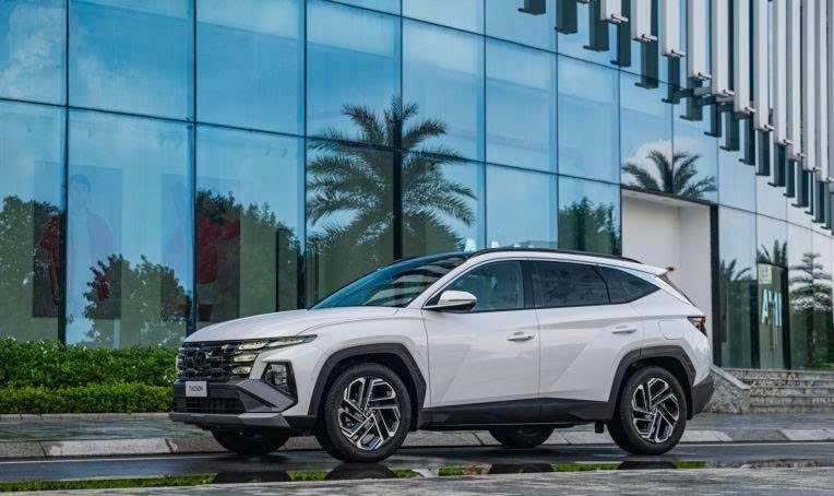 Hyundai%20b%C3%A1n%20%C4%91%C6%B0%E1%BB%A3c%203 543%20xe%20trong%20th%C3%A1ng%207 2026 Anh2