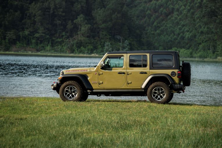 Jeep Ram Ra Mat Tai VN Anh2