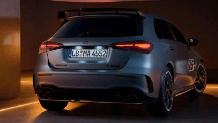Mercedes-AMG A45S Final Edition chính thức ra mắt: Dấu chấm hết cho kỷ nguyên hot-hatch động cơ 2.0L trứ danh Mercedes AMG%20A45S%20Final%20Edition%20ch%C3%ADnh%20th%E1%BB%A9c%20ra%20m%E1%BA%AFt Anh2