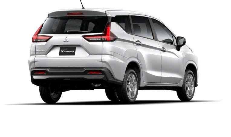 Mitsubishi%20Xpander%20MT%202026%20ra%20m%E1%BA%AFt%20Vi%E1%BB%87t%20Nam Anh3