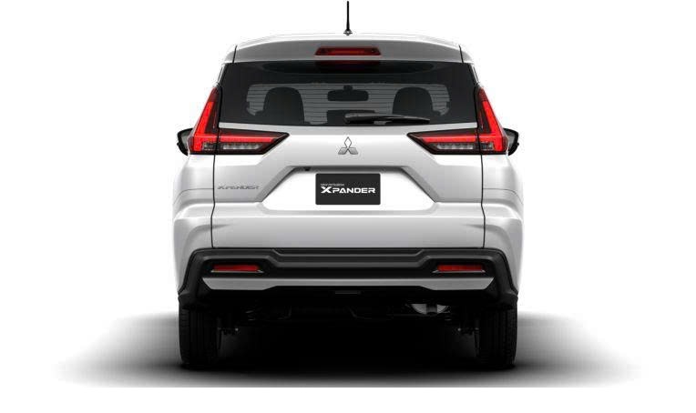Mitsubishi%20Xpander%20MT%202026%20ra%20m%E1%BA%AFt%20Vi%E1%BB%87t%20Nam Anh4