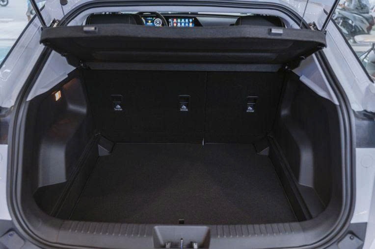 Omoda C5 có thêm phiên bản Sport: Giá ưu đãi chỉ từ 479 triệu đồng Omoda%20C5%20c%C3%B3%20th%C3%AAm%20phi%C3%AAn%20b%E1%BA%A3n%20Sport Anh5