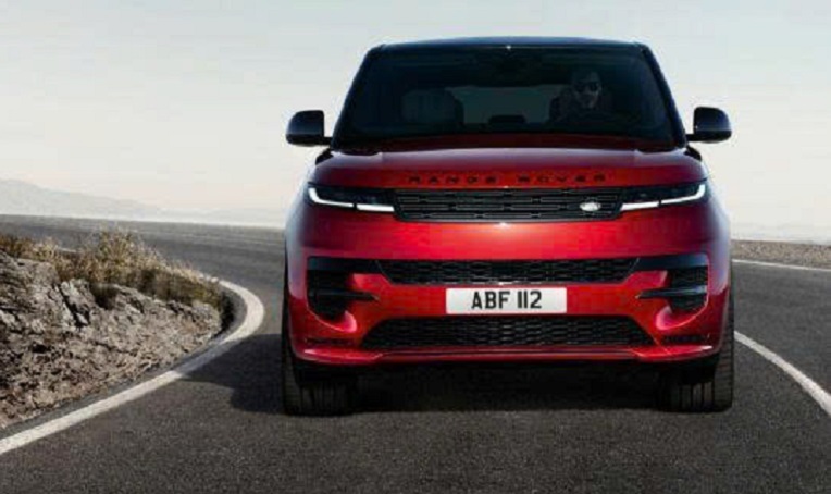 Range Rover Sport 2026 chính thức "chào sân" Việt Nam: SUV hạng sang giá từ 5,9 tỷ đồng Range%20Rover%20Sport%202026%20ch%C3%ADnh%20th%E1%BB%A9c%20ch%C3%A0o%20s%C3%A2n%20Vi%E1%BB%87t%20Nam Anh2