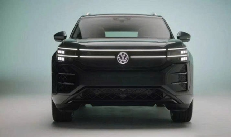 Volkswagen Teramont 2027 lột xác với ngoại hình cơ bắp, nội thất ốp gỗ và khả năng tự tấp vào lề cực thông minh Volkswagen%20Teramont%202027%20l%E1%BB%99t%20x%C3%A1c Anh2