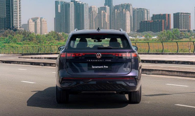 Volkswagen Teramont Pro ra mắt Việt Nam: SUV hạng sang 7 chỗ, giá bán từ 2,799 tỷ đồng Volkswagen%20Teramont%20Pro%20ra%20m%E1%BA%AFt%20Vi%E1%BB%87t%20Nam Anh8