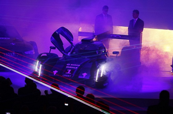 Audi tăng tốc trong cuộc đua đèn pha bằng công nghệ laser