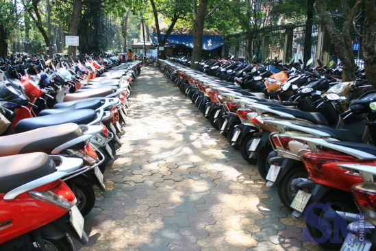 Bãi giữ xe ngăn nắp nhất Việt Nam tại Thảo Cầm Viên